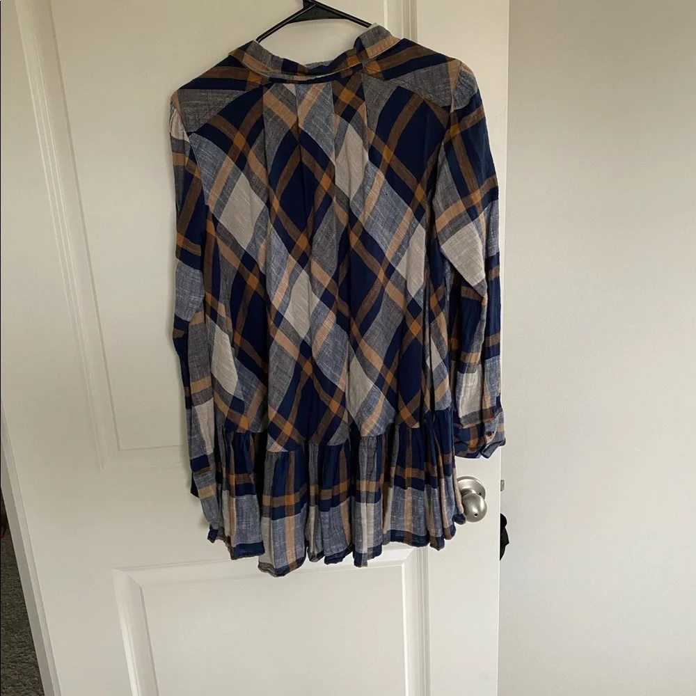 Free People collared button